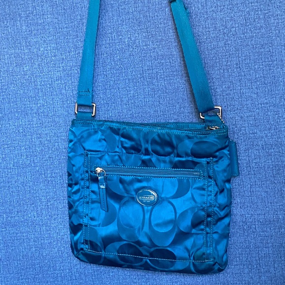 Coach Blue Crossover Bag - Picture 3 of 6
